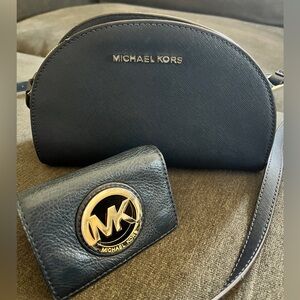 Like New! Michael Kors handbag and Michael Kors Wallet!